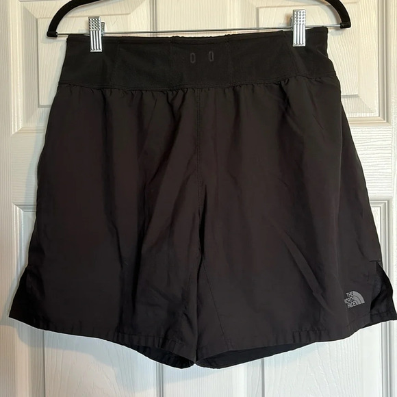 The North Face Flight Series men’s black flash dry shorts size medium - Picture 1 of 9